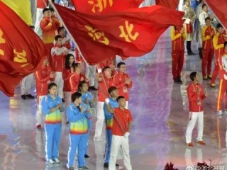 历届举重冠军名单，力量传承中的辉煌与梦想