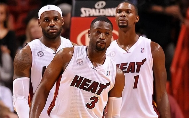 热火队属于NBA球队吗?从迈阿密到冠军,一段不容置疑的NBA传奇 热火队属于NBA球队吗?从迈阿密到冠军,一段不容置疑的NBA传奇