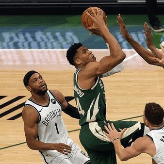 加内特多少岁进入NBA，一位天才少年的起航