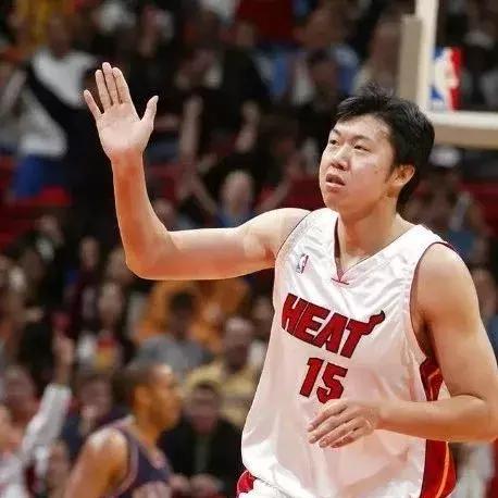 2002年NBA全明星赛,星光璀璨的费城之夜 2002年NBA全明星赛,星光璀璨的费城之夜