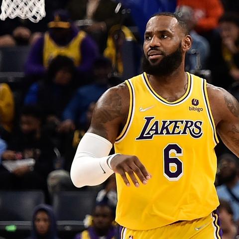 哪个软件看NBA直播不用会员?这些免费渠道实测有效 哪个软件看NBA直播不用会员?这些免费渠道实测有效