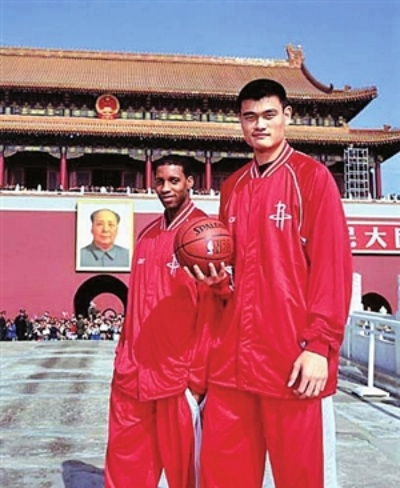 中国NBA有几个人?跨越太平洋的篮球追梦人 中国NBA有几个人?跨越太平洋的篮球追梦人
