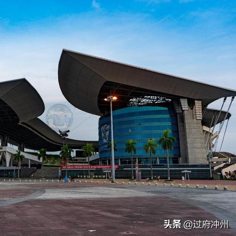 广州奥林匹克中心免费开放吗？真相、游玩与实用指南